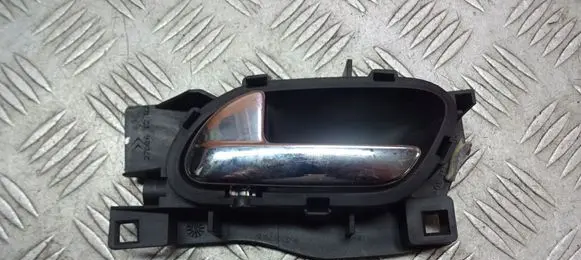 Peugeot 407 Rear door interior handle trim 
