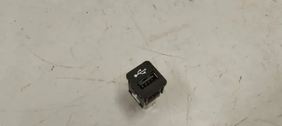 BMW X3 G01 USB socket connector 9229294