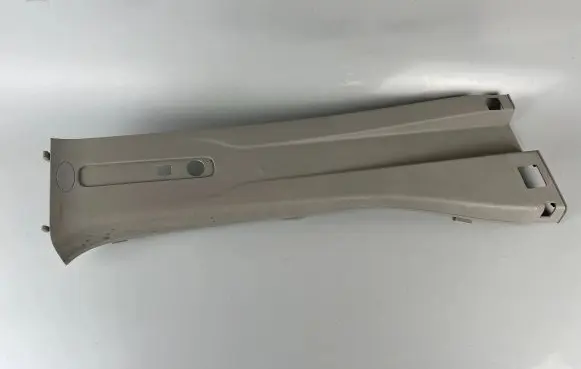 Renault Trafic III (X82) (B) pillar trim (top) 769131995R 769130008R 93868921