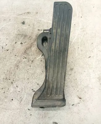 Volkswagen PASSAT B6 Accelerator throttle pedal 1K2721503M 6PV00874500
