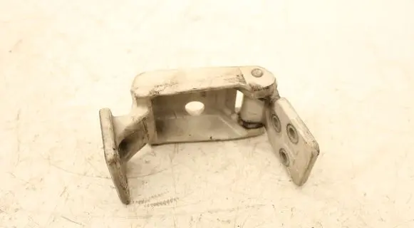 Volkswagen Crafter Loading door lower hinge A9067400737