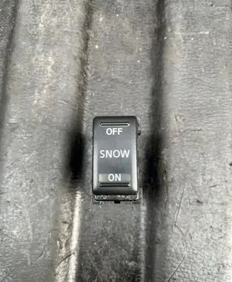 Traction control (ASR) switch