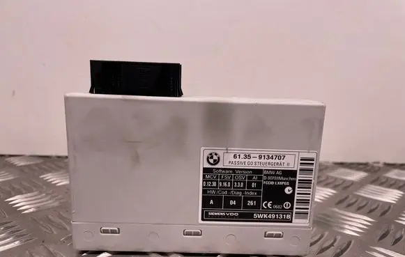 Keyless (KESSY) go control unit/module