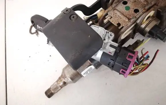 Audi A4 S4 B5 8D Ignition lock 4D0905851A