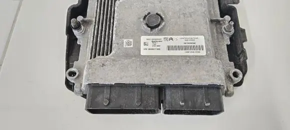Peugeot 3008 I Engine control unit/module 9819269980 9806671980