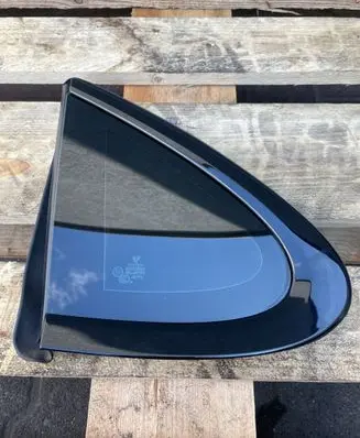 Porsche Panamera (971) Rear side window 971845297D