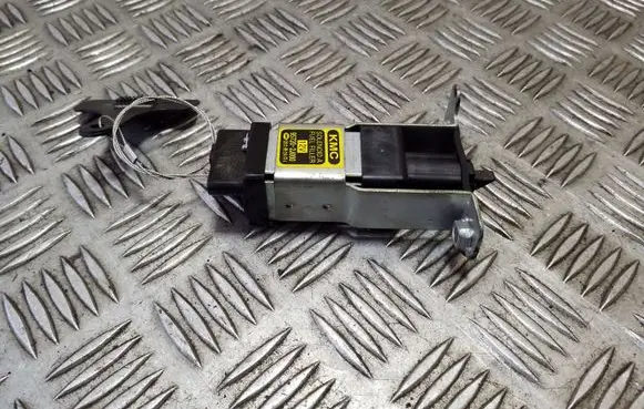 KIA Sorento Fuel tank cap lock 957202J000