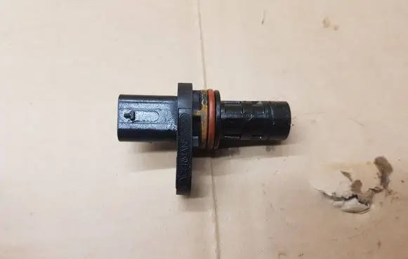 Audi A3 S3 8V Crankshaft position sensor 06H906433C 0261210329