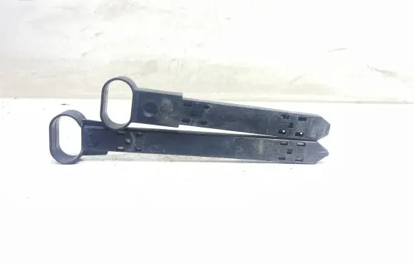 Volvo S60 Headlight/headlamp mounting bracket 31294521 31294522