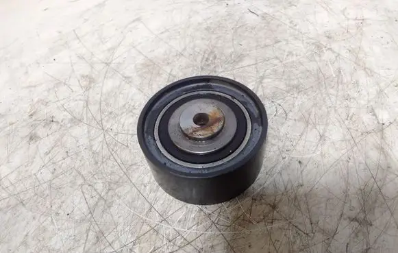 Volkswagen Golf VI Timing belt/chain tensioner 03G109244