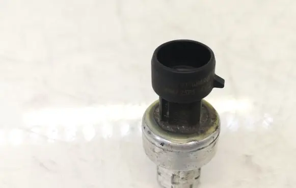Fiat Idea Air conditioning (A/C) pressure sensor 51768498