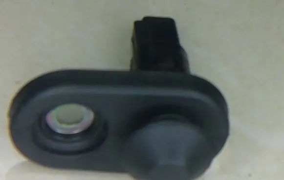 Toyota Avensis T250 Rear door sensor 