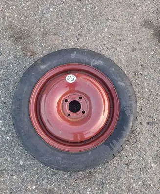 Mazda 626 R15 spare wheel 