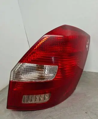 Skoda Fabia Mk2 (5J) Rear/tail lights 5J6945096 5J6945112 5J6945096A