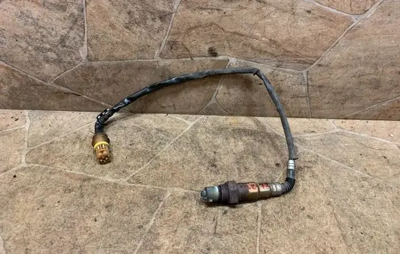 Mercedes-Benz SL R230 Lambda probe sensor A0015409217