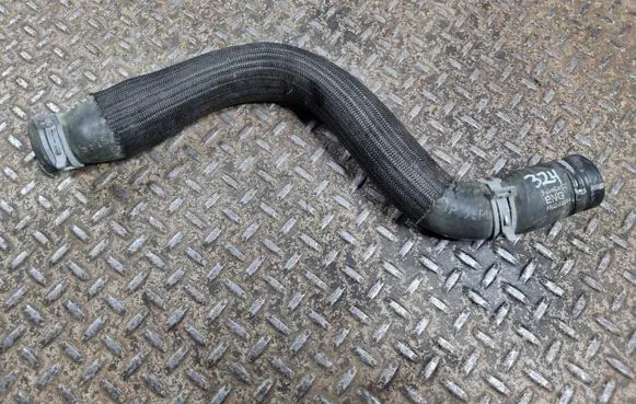 Ford Mustang VI Engine coolant pipe/hose FR338B274 FR338B274CB