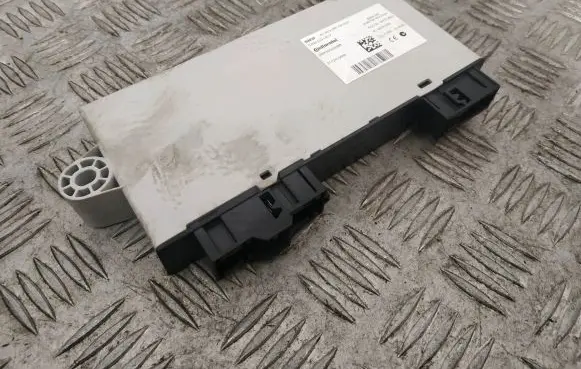 BMW 5 F10 F11 Other devices 9268752 61359268752