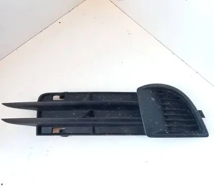Audi A3 S3 8P Front bumper lower grill 8P3807682