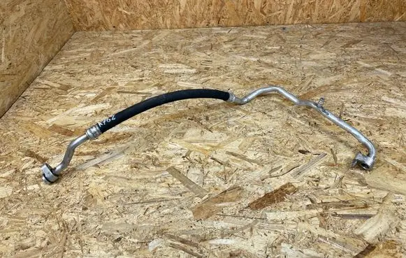 Volkswagen Golf VII Air conditioning (A/C) pipe/hose 5Q0820743M