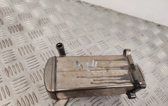 Audi Q7 4M EGR valve cooler 059131511CF