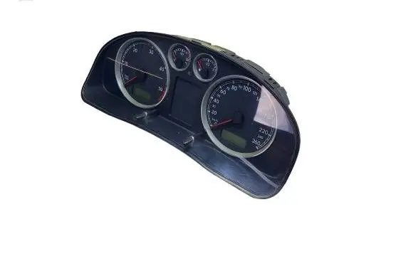Volkswagen PASSAT B5.5 Speedometer (instrument cluster) 3B0920807A-KASACJA 3B0920807A