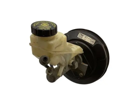 Toyota Corolla E120 E130 Brake booster LSH65