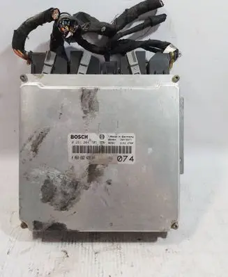 Alfa Romeo 156 Engine control unit/module 0261204705 26RT5077 00606624200