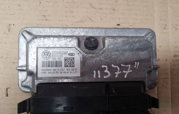 Seat Cordoba (6L) Engine control unit/module 03C906024AF 6GG3TW4CH 6160142402