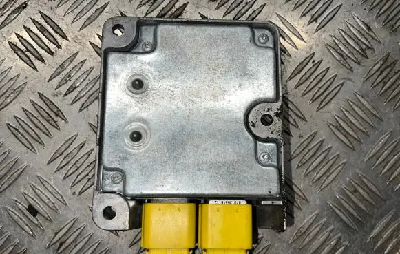 Chrysler Grand Voyager IV Airbag control unit/module 04727374AD