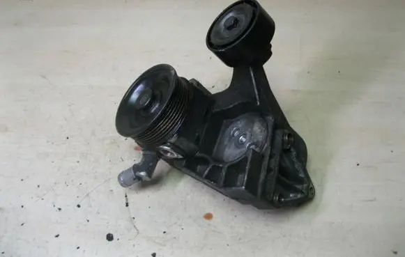 Peugeot Boxer Power steering pump 504184720 VD5707