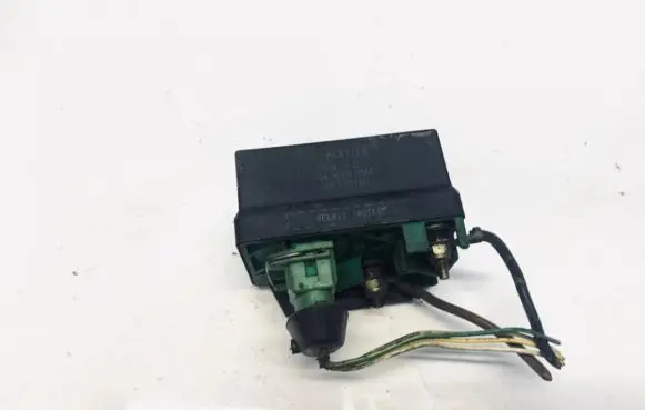 Peugeot 206 Glow plug pre-heat relay 9639912580