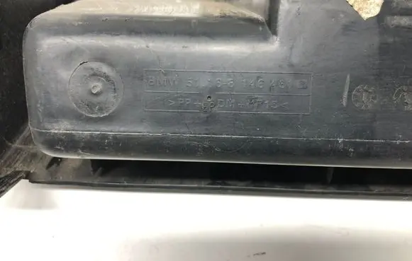 BMW 3 E36 Glove box 8146461