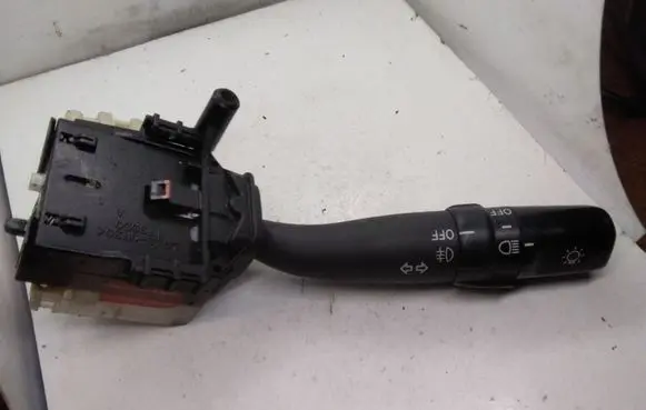 Toyota Avensis T250 Indicator stalk 173650 84140