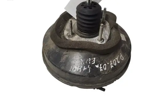 Peugeot 207 Brake booster 9657455580
