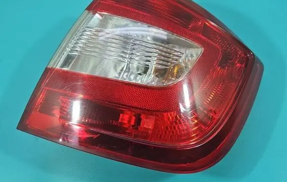 Skoda Rapid (NH) Rear/tail lights 5JH945096 IMPRK1561726