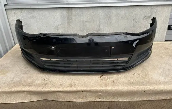 Volkswagen Sharan Front bumper