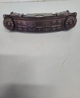 Mercedes-Benz E W211 Climate control unit 2118300385