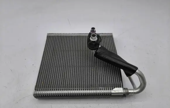 Audi Q2 - Air conditioning (A/C) radiator (interior) 