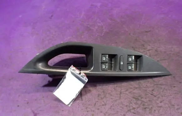 Seat Toledo III (5P) Quarter vent window switch 5P1867171A