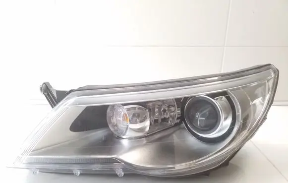 Volkswagen Tiguan Headlight/headlamp 5N1941031K 5DV00900000 7L6941329B
