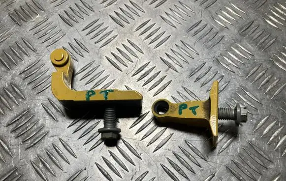 BMW 1 F40 Rear door hinge set TM27818