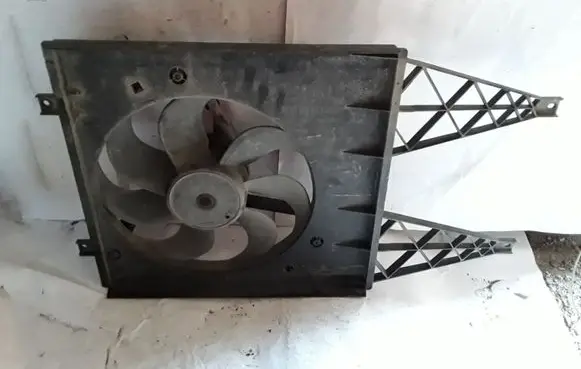 Skoda Fabia Mk1 (6Y) Electric radiator cooling fan 6Q0121207C 881060542 L076A15