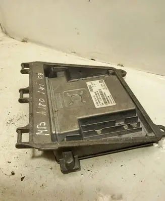 Mercedes-Benz B W245 Engine control unit/module A2661534779 5WK90921 A0014460240