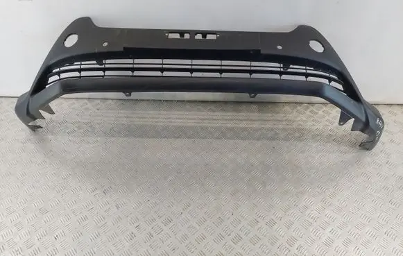 Front bumper lip