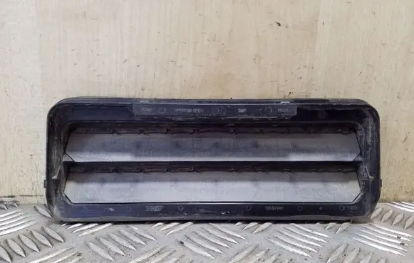 Opel Astra J Quarter panel pressure vent 13502347