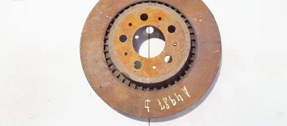 Volvo XC90 Rear brake disc ventiliuojamas