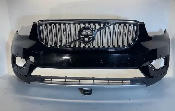 Volvo XC40 Front bumper 31449359
