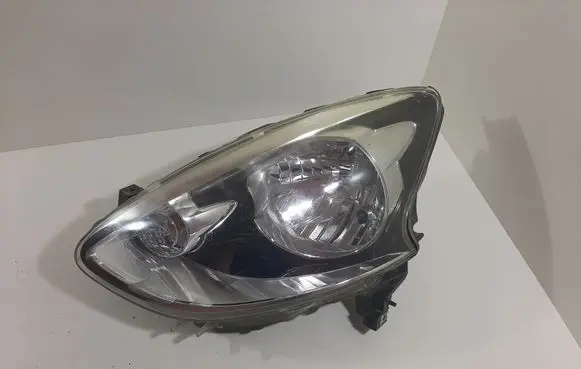 Nissan Micra Headlight/headlamp