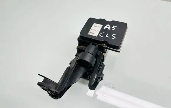 Mercedes-Benz CLS C218 X218 ABS Pump A2184312812