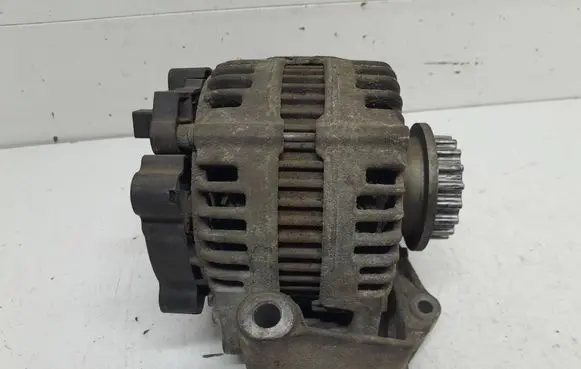 Volkswagen Transporter - Caravelle T5 Generator/alternator 070903024F